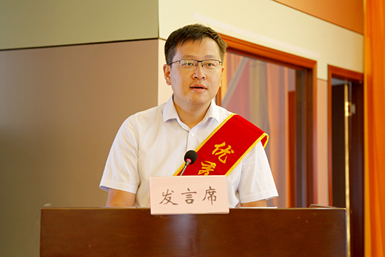 优秀共产党员发言.jpg 优秀共产党员发言.jpg