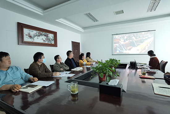 及时传达，认真领会—工勘公司组织学习贯彻全国“两会”精神