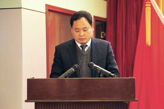 2党委书记、总队长吴汉志作《工作报告》.jpg 2党委书记、总队长吴汉志作《工作报告》.jpg