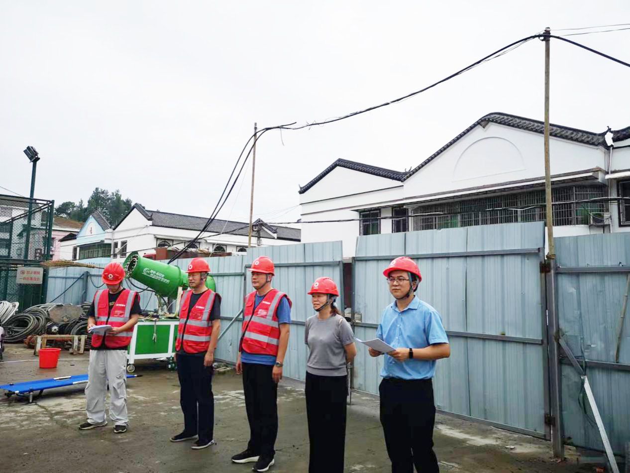 信阳市浉河区董家河镇特大型地质灾害防治工程救援应急演练成功举办