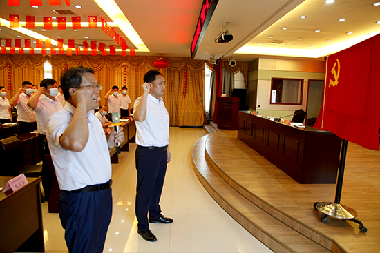 “两优一先”表彰大会3.jpg “两优一先”表彰大会3.jpg