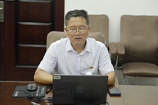 张绪忠书记讲党课.jpg 张绪忠书记讲党课.jpg