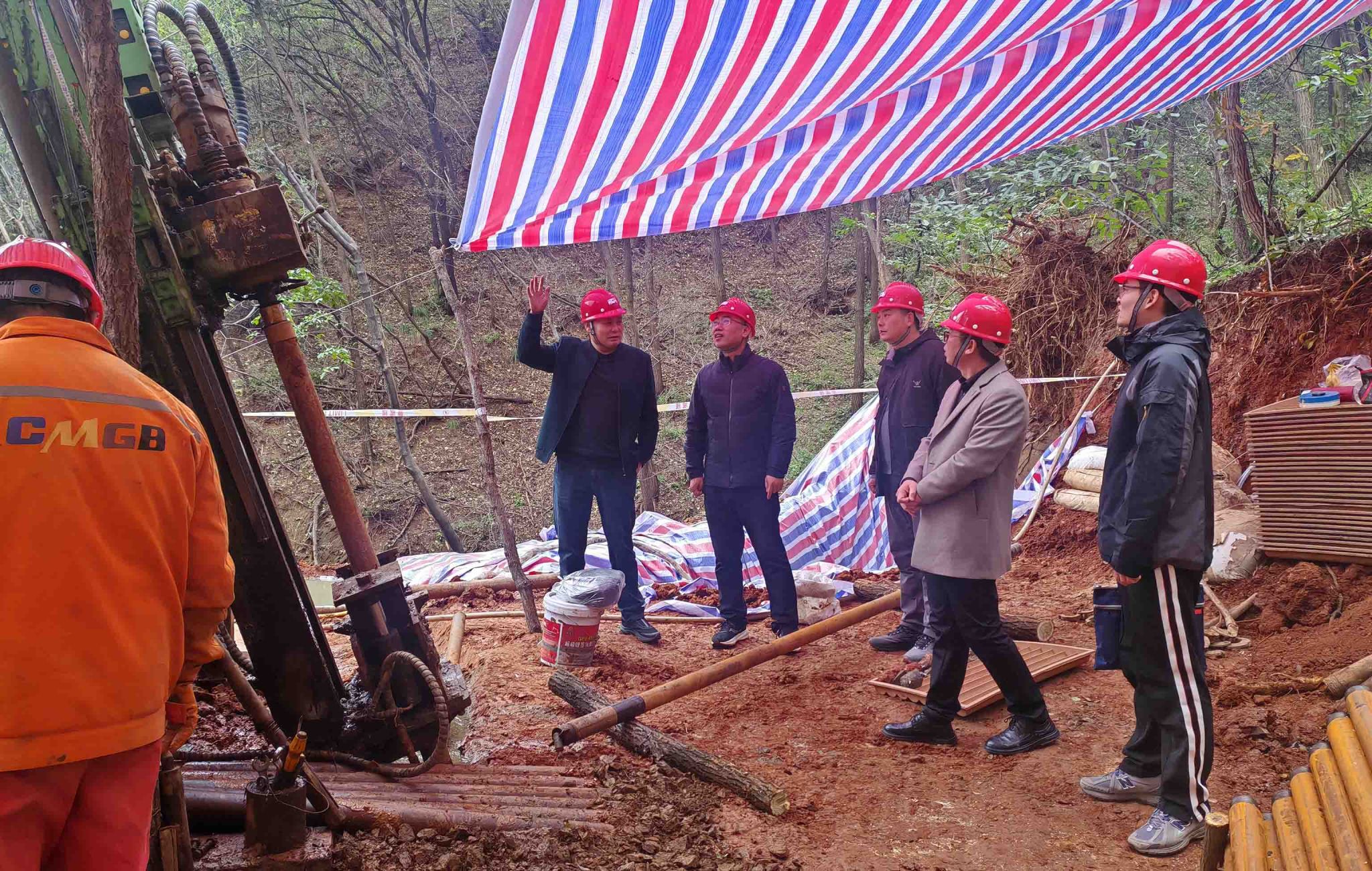 总队领导赴钻探施工现场开展安全生产“雷霆行动”专项检查