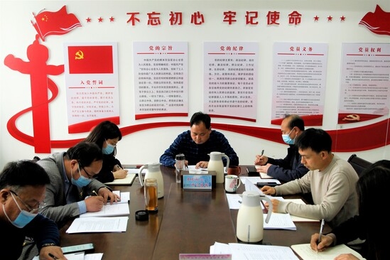 图1.jpg 图1.jpg