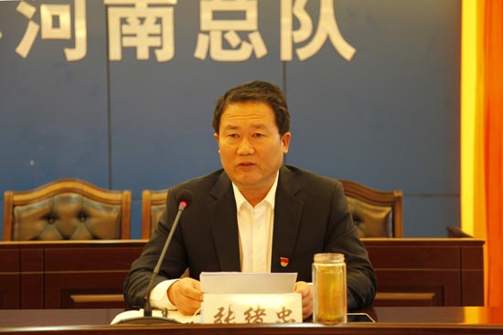 党委副书记、纪委书记张绪忠作工作报告3.jpg 党委副书记、纪委书记张绪忠作工作报告3.jpg